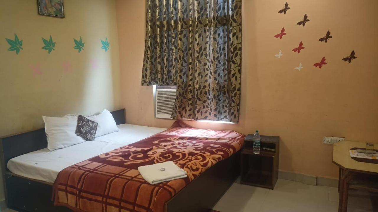 Hotel Shyam Utsav Mirzapur Exterior photo